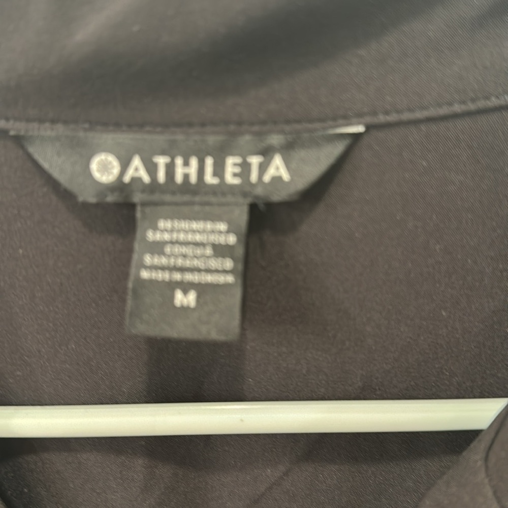 Athleta avenue romper black sz M NWT - Picture 4 of 4